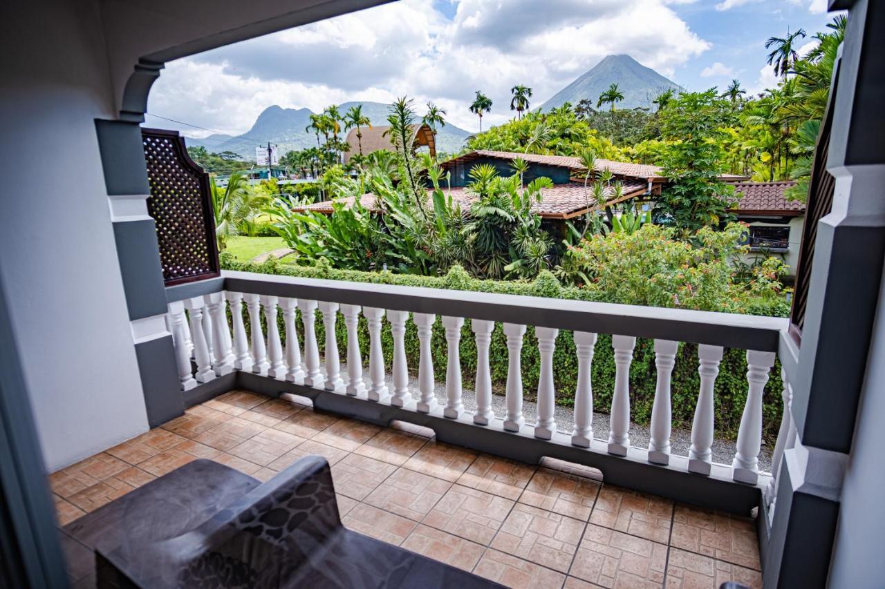 Hotel Sierra Arenal La Fortuna Exterior photo