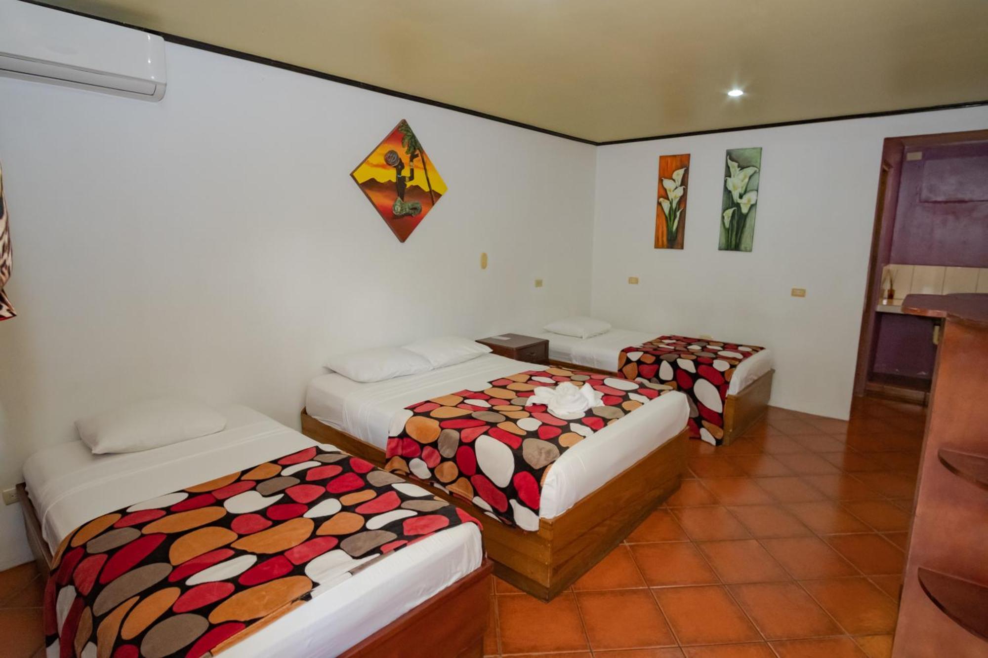 Hotel Sierra Arenal La Fortuna Exterior photo